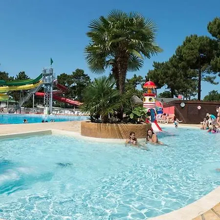 Holiday Village Bonne Anse Plage Ferienhaus